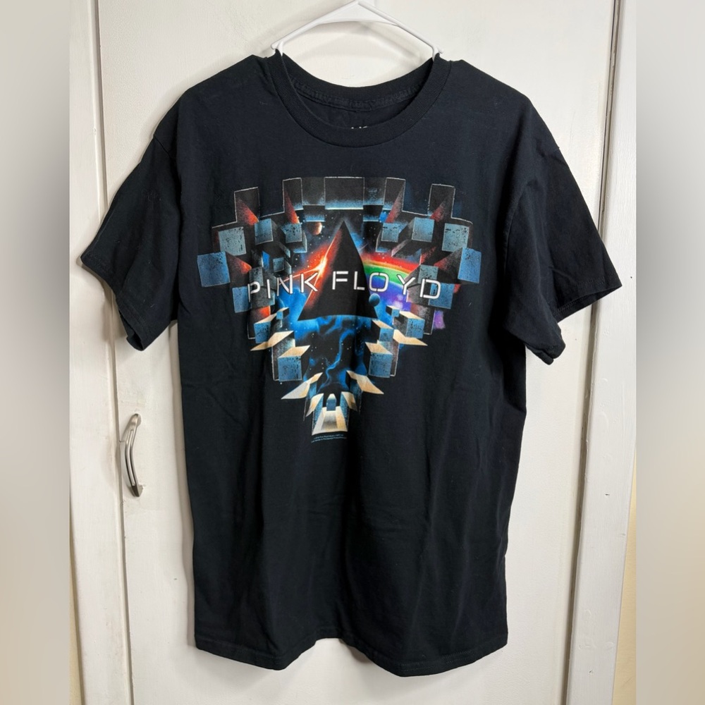 Liquid Blue Pink Floyd Graphic Tee
